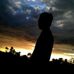 IlyasKun's profile picture. kadang kesendirian lebih aku sukai, daripada berdua yang makin jauhkan aku dariNYA..
tapi, sendirian itu 'lebih lemah' dan lebih 'mudah mati'..