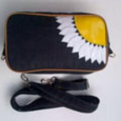 kariraptasjeans's profile picture. N Rahmatiah, SE
08121472030
Pin BB 2312FDAD