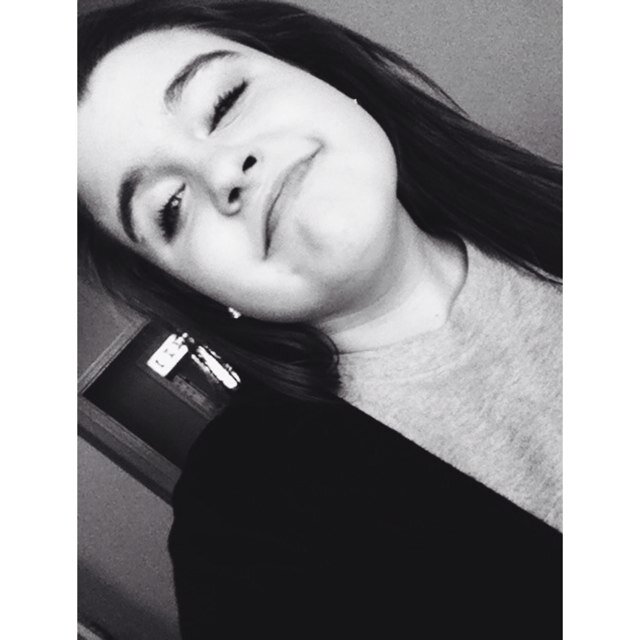 if you ever need/want to talk dm me please.. i honestly love you and you are beautiful.❤