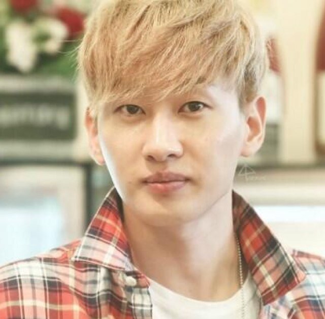 แอคนี้ รี เทรน ฟอล แอคหลัก @PlYe413 แอคนี้เผื่อติดลิมิตจากแอคเดิม
