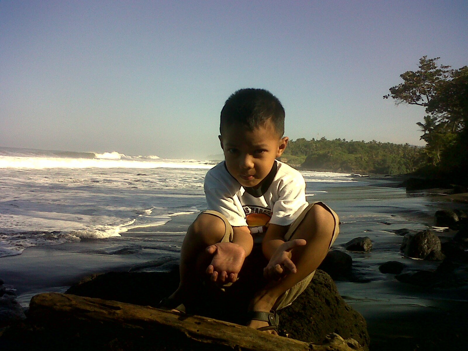 abifawwaz_eka's profile picture. 