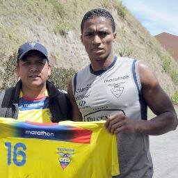 Periodista Deportivo desde 1992. Director de Info Sport. Ahora en Mach Deportes 91.7FM Quito y 107.7 FM Guayaquil 6h30 a 8h00. 
Instagram: mowashington