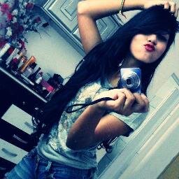 Lidhiahnnyh Werneck ( Branca ) , 13 , Brazil , Segue De Volta Sigo Mesmo