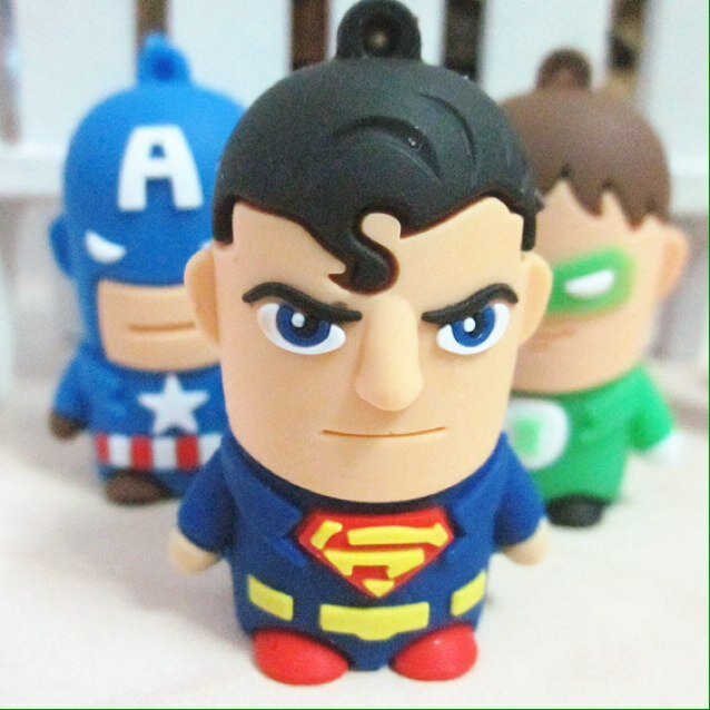 Superhero USBs, Angry Birds USBs, Star Wars, Toy Story... 3D iPhone cases, accesories etc...
