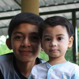 Assalamualaikum . Follow me and I'll follow you back :)
Taken by Syaqeela Aima