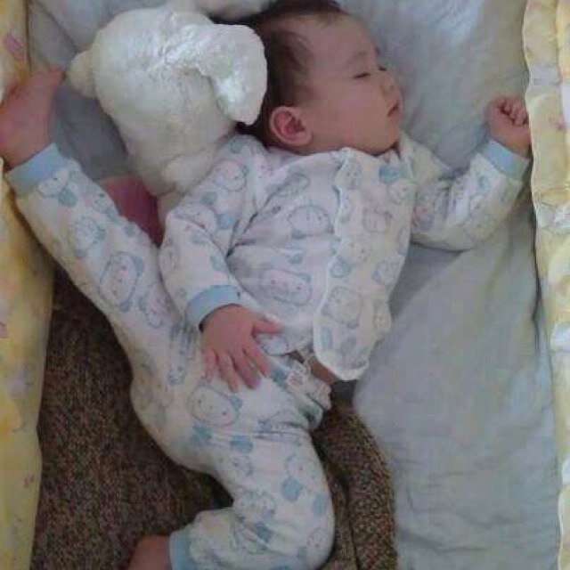 love food n enjoy sleeping..