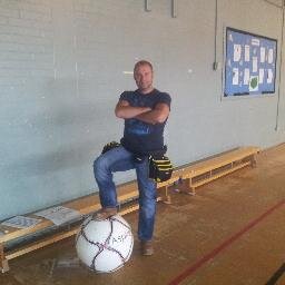 DavidHall090266's profile picture. Asbestos defeating World saving superhero.