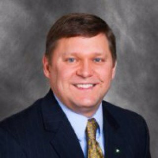 Experienced community bank executive seeking a new opportunity. Tweets are my own.