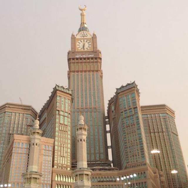 لا إله إلا الله ولا حول ولا قوة إلا بالله
