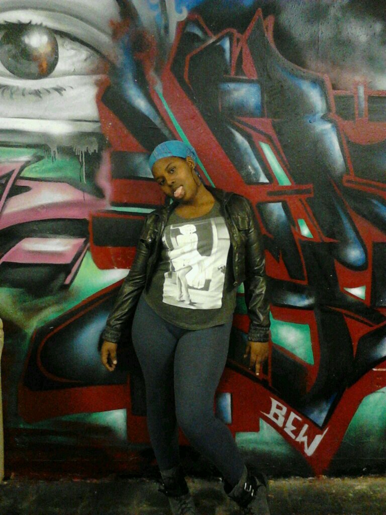 hey world i like to  have fun in i like spending time we the kidz