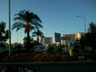 gulistan1998's profile picture. -Alo polis mi? -evet buyrun?-beni burda zorla tutiyorlar-sakin ol,nerdesiniz?-okulda :-)