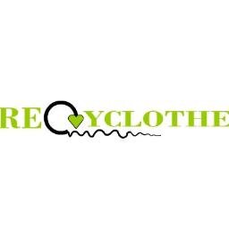 I'm an Artist/Fashion designer currently working on my own Label http://t.co/Thw68Cn2.
I'm an avid collector of vintage clothing, by day I work as an teacher.