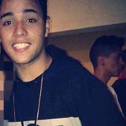 O Dan achou que minha bio era um big mac e comeu :3