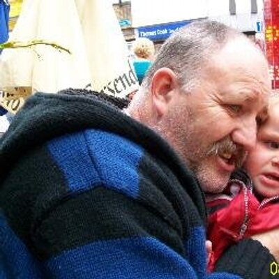 Profile Picture of BREES ROBERT (@APENSMOEL) on Twitter