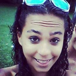ei , te amo idiotona , conta cmg smp pra tudo msm , te amo siter! / @__agnesf aqui (; bj recalque :**
