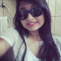 Amo a Demi , ela me pertence u-u