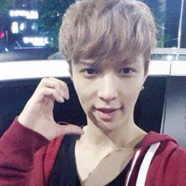 หน่ีห่าวววว~ ผมเลย์จากExo-m ยินดีท่ีได้รู้จักคับ!^^ ทักเข้ามาได้นะคับ ผมไม่กัดหรอกนะฮ่ะ?! ♥♥♥♥[I'm just both not Real]#บรรเจิดเเฟม