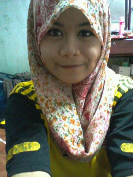 aisyah .. but just call eca or fb name memey . was taken by ashri
