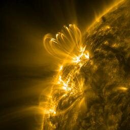 Lessons, games & activities about the Sun aimed at ages 9-14. During Solar Week, twice a year, ask scientists about the Sun! Ask here: https://t.co/x3SrA62Ysq