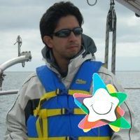 Chileno, Aymara, ingeniero, hijo, hermano, marido y padre de Arturo :D