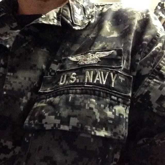 #Navyguy from #nebraska #ohio #countryboy at heart. #husker and #buckeye fan