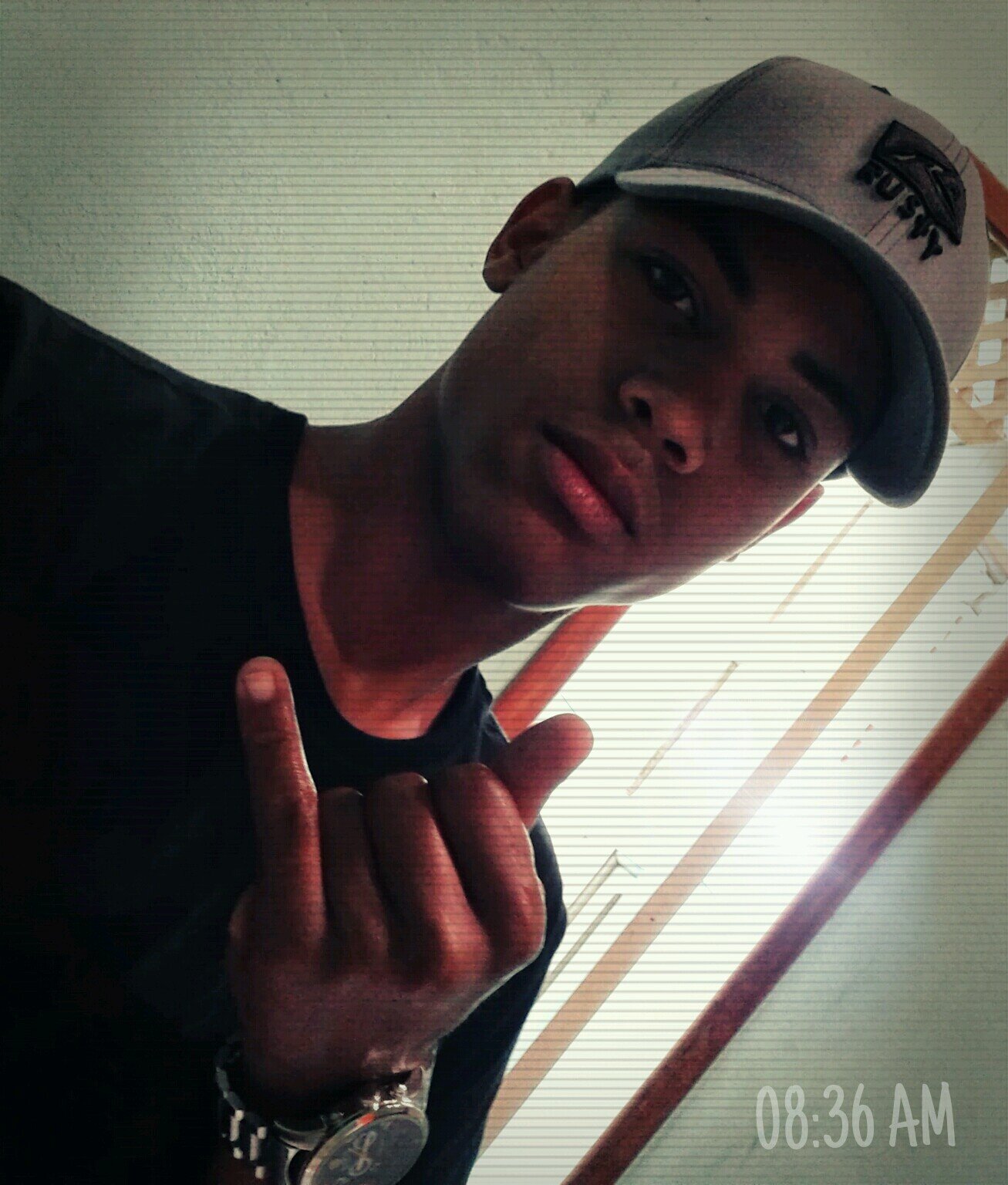 Me segue sigo de volta. .