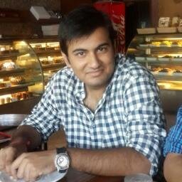football fan.. music lover.. love hangouts...:)