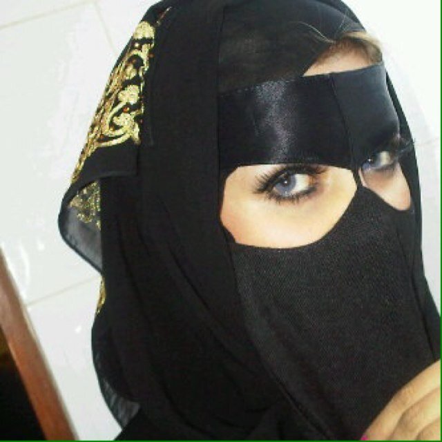 مهما كنت رائعاً وجميلاً وطيباً ستجد من لايحبك
