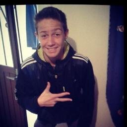 Instagram:      maicoon_d