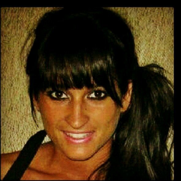 Que voy a decir de mi en menos de 160 caracteres?? aparte de cosas buenas?? alguien dice lo contrario?? ajjajajajaja