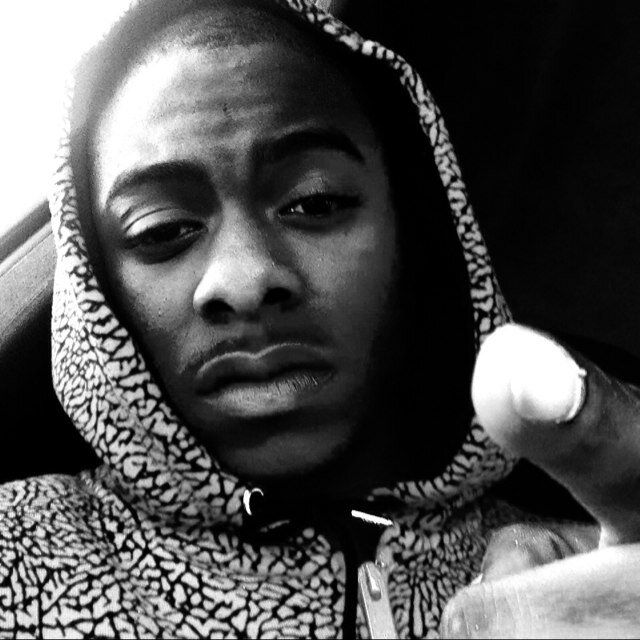 Just a young rich nigga under rich gang detroit only fuck with the bros NWM fuck the rest hope yall can swim
