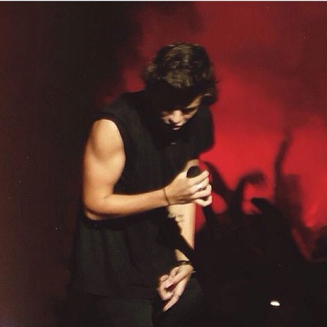 Guess who's back, back again. Harry Styles, tell a friend. 

Oh wait, I killed them. // Official FTHAM Roleplay account!