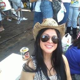 I LIVE TO BE HAPPY !!!    =)