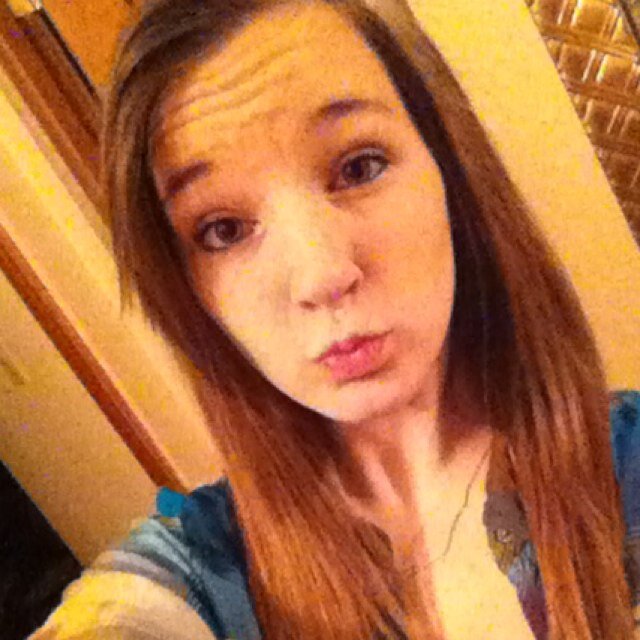 Refuse to sink⚓ Just keep swimming Cheerleader❤✨ Country Princess✨ Follow my girl Logan @CALE_Me_Maybex3 Single