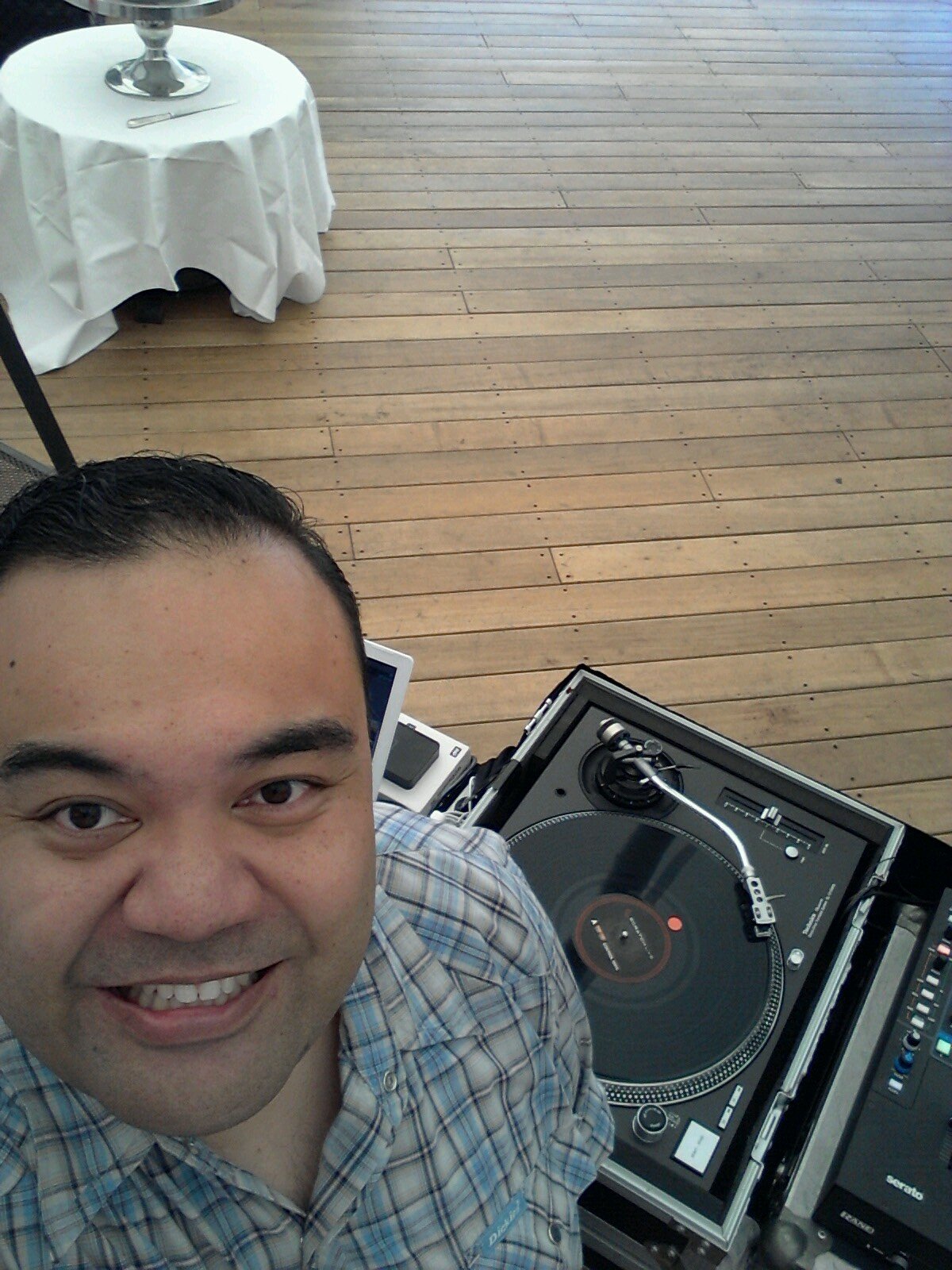 New Zealander by birth. Niuean by heart...random tweeter living in South Auckland.

He/Him/His/Solē/Uce/Dox/Lā
