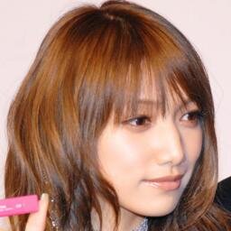 モーニング娘。が好きです。小田さくらちゃん推しです。前メンバーの中ではごっちんが好きです。いつかライブに行きたい。ダンエボで一緒に踊ってくれる人募集