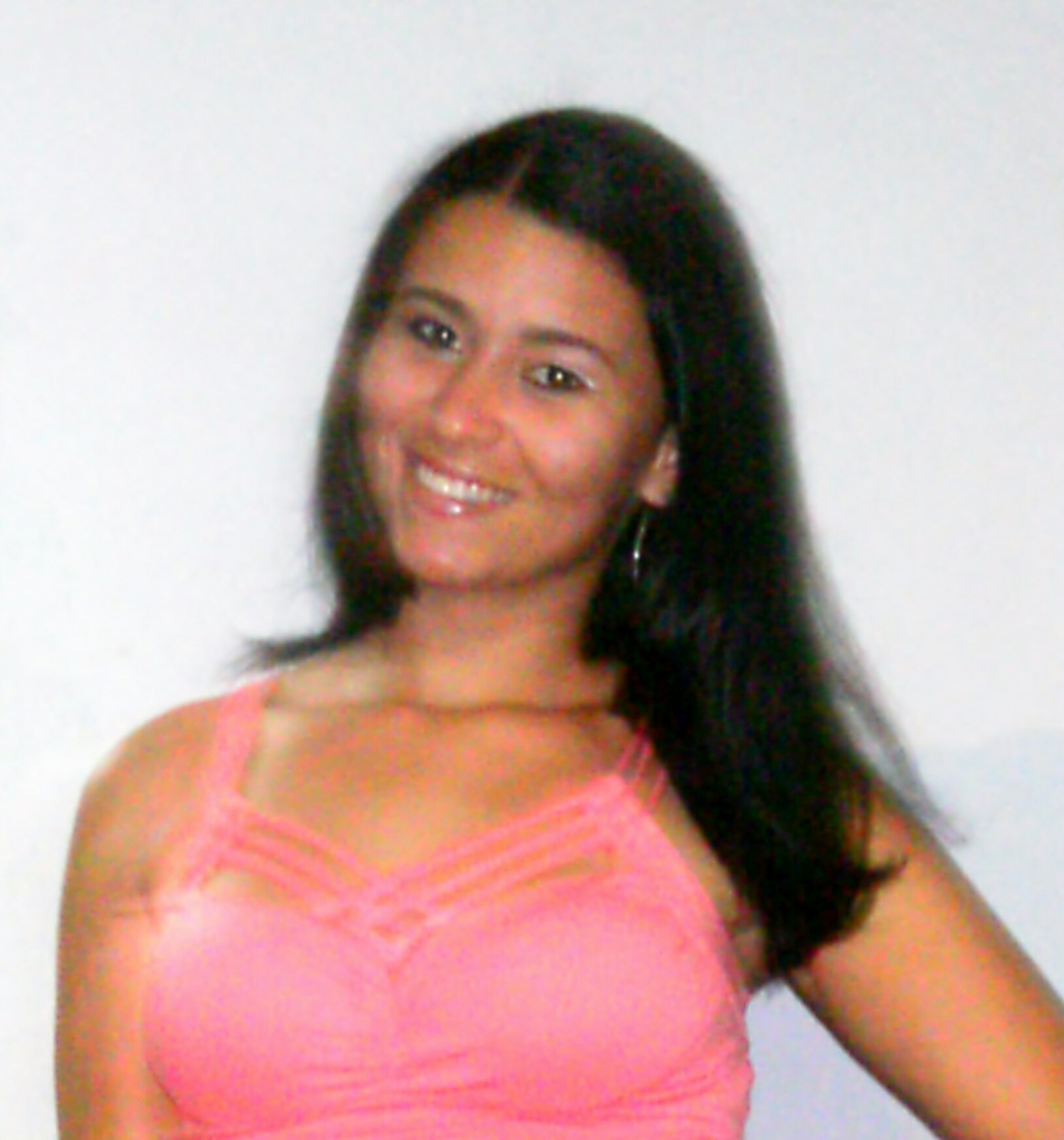 chegueei numa fasee daah minha viida qeee aa opiniao daas pessoas jaah naum mee impportaa mias...oqee valle o qee vivoo e sintooh e o restto e apenaas fiiguraça