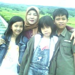 kdwc cwek imut dan cwek cantik