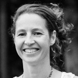 Junior French Immersion teacher, mother, ultimate frisbee player, singer, dancer, whitewater canoeist.