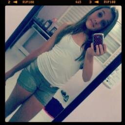 Emiia Gatoo De Maais *u*