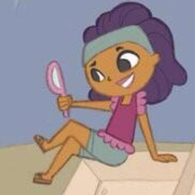 Anne Maria here.
Tanning it up all day,Uh hello? Look at me I'm hot!