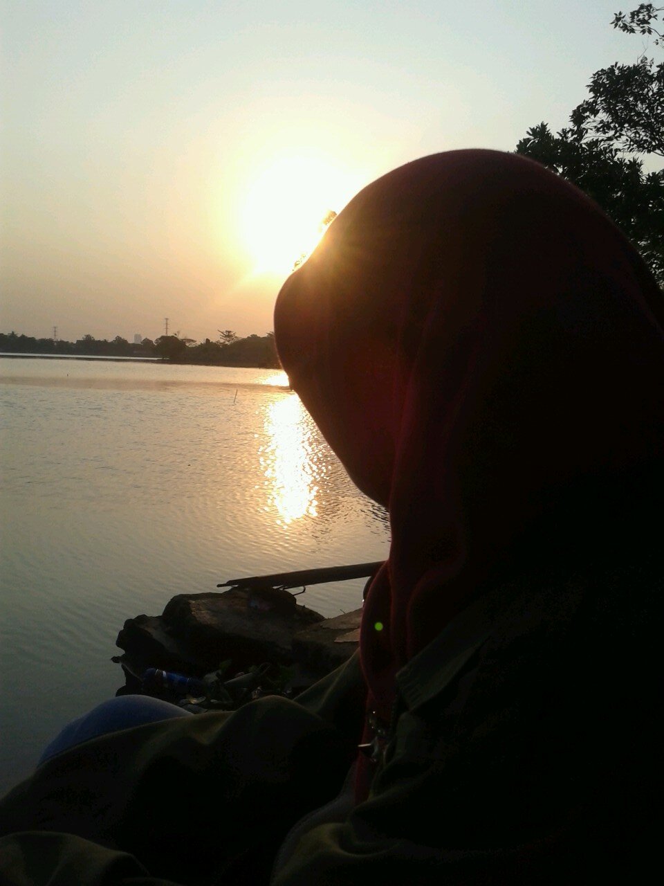 lathifaenam's profile picture. Ummu Hira :) 
#LuckybiniCookies 
@WardahInBeauty