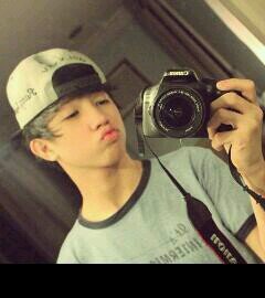 1/6 of Chicser. I love people who loves me too :) xx Thanks for the Follow. Ask.and tweet me if you want a Follow back Thanks. #ChicserPhilippine