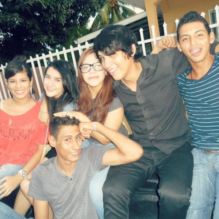 aleortez30's profile picture. 