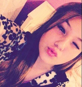 Follow me / I follow back :)