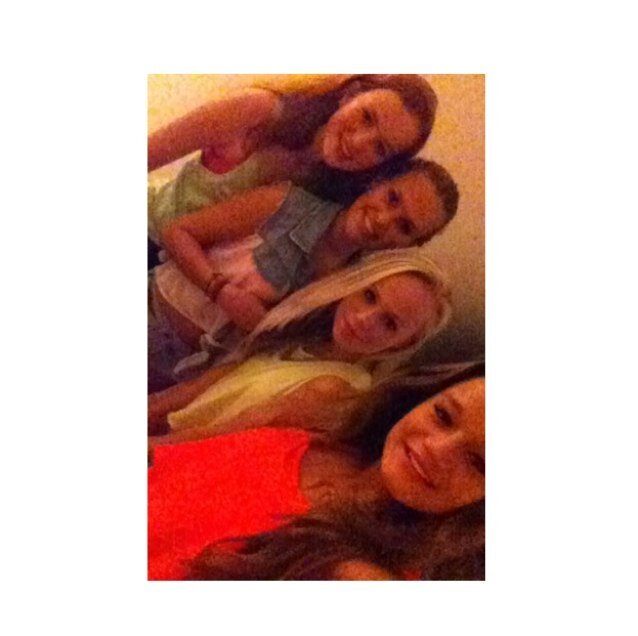 #teamshoppen ft. @FloorMelx #teamtaartbakken ft. @lotteXschmidt en @stellavdbergh // sgat! Hou zoo veel van jouu♡xLot!