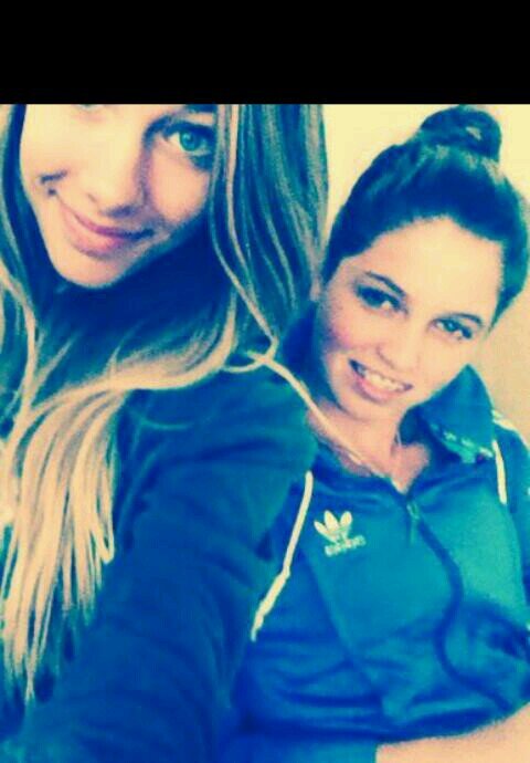 Heeey liefje iloveyou we hebben al zo veek mee gemaakt samen en er komen nog zoveel leuke dingen wil je nooit meer kwijt loveyou -xx- Sen♡