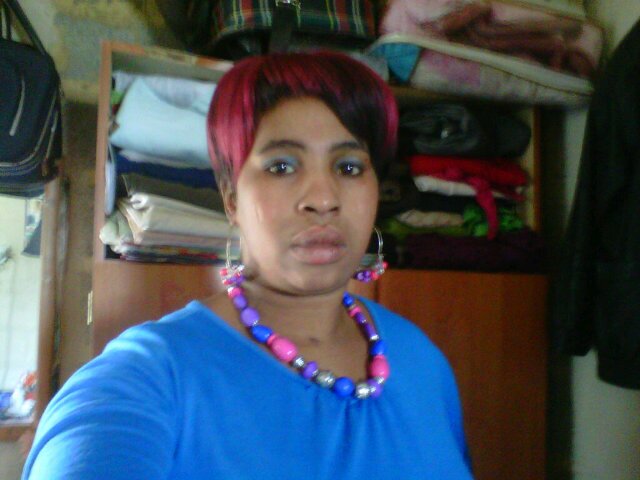 ComThandeka's profile picture. 