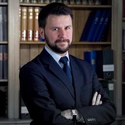 e_lm's profile picture. Avocat - Droit économique, nouvelles technos, droit des associations | https://t.co/knpJMi4Kpb