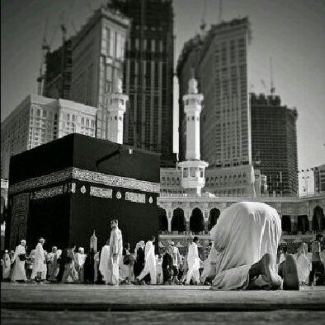 اللهم أشف كل جسد يضج به الوجع وكل روح تعج بها انفاس الالم ربي اشفي مرضانا وأشفي جميع مرضى المسلمين شفاء لايغادر سقما.